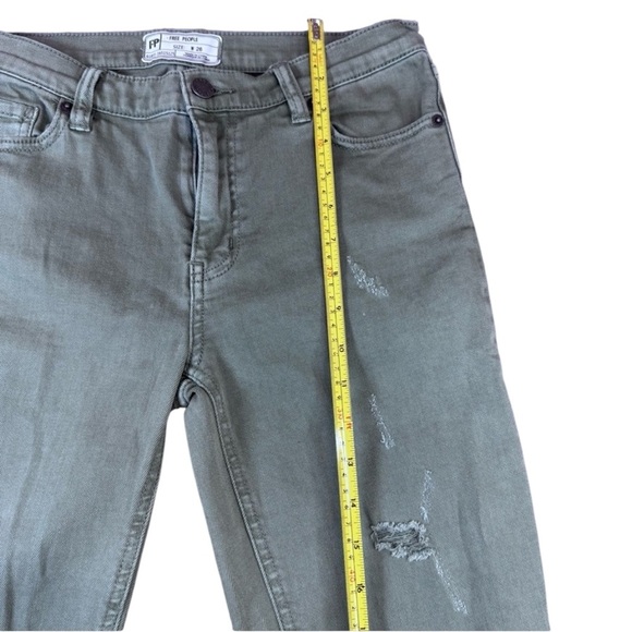 Free People Distressed Green Cropped Jeans with Frayed Hem - Picture 11 of 15